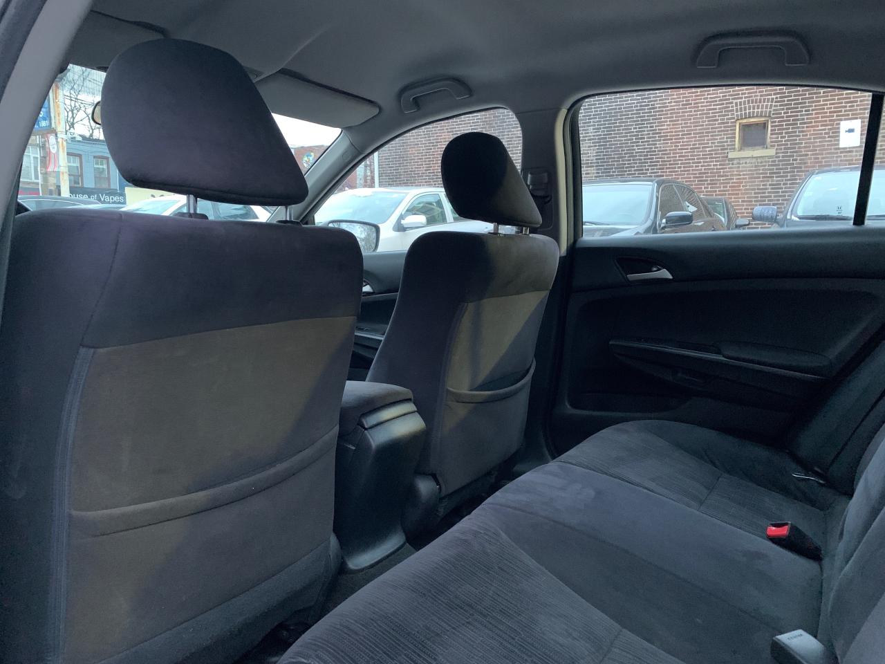 2011 Honda Accord Sedan 4dr I4 Auto SE Photo