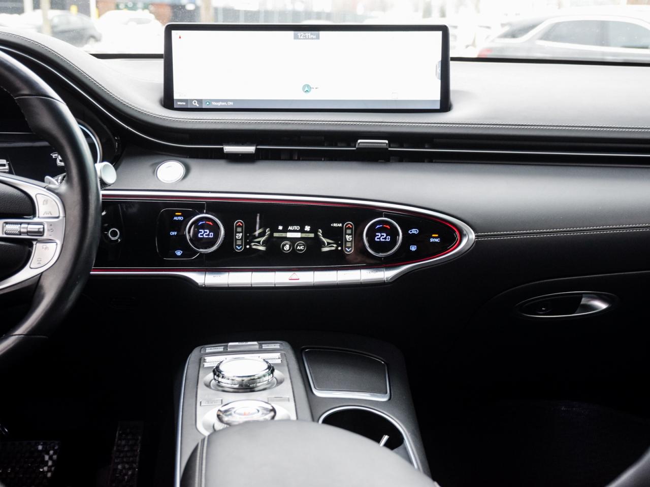 2022 Genesis GV70 2.5T Advanced AWD *1Owner/No Accident Records* Photo