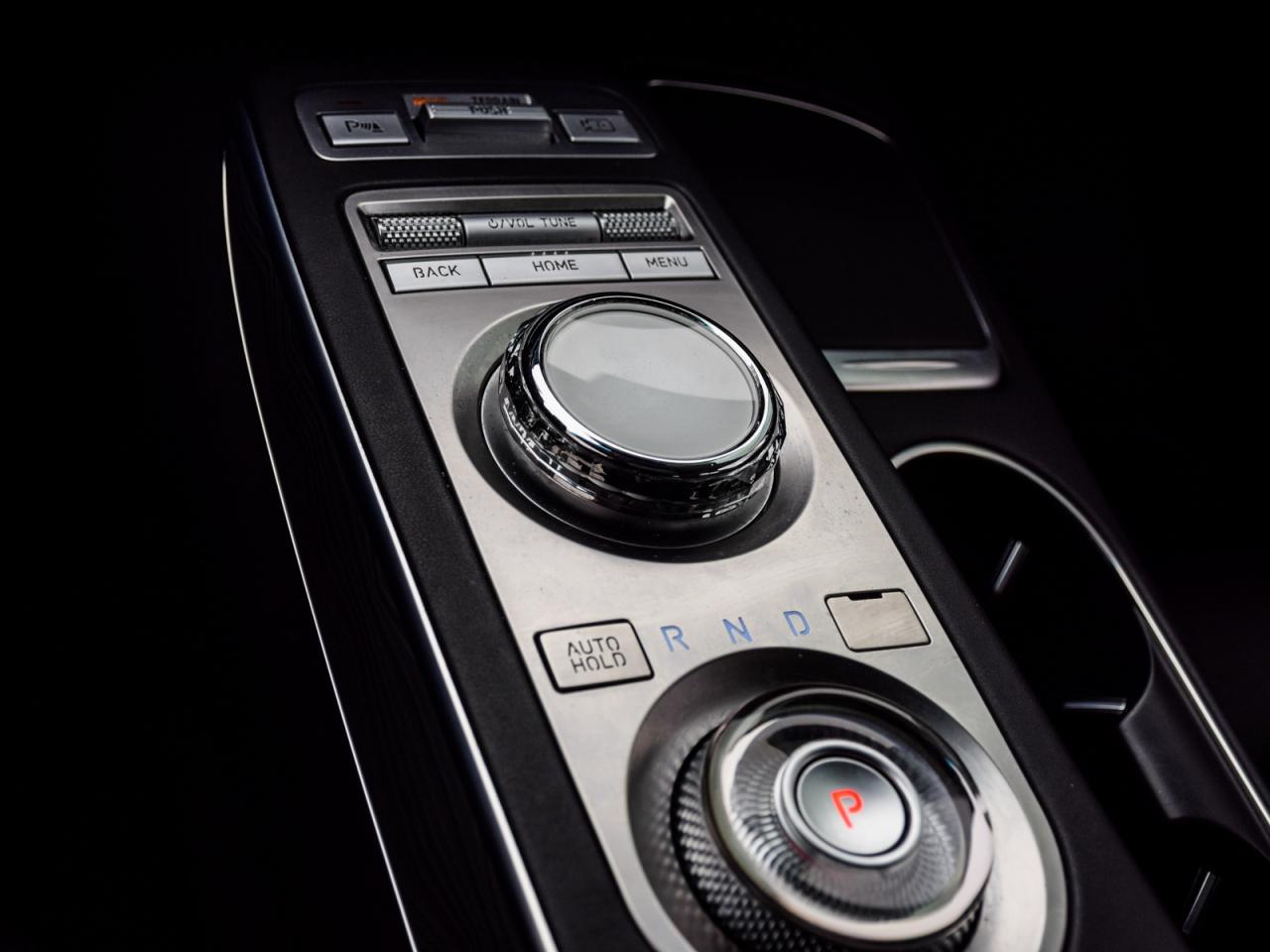 2022 Genesis GV70 2.5T Advanced AWD *1Owner/No Accident Records* Photo