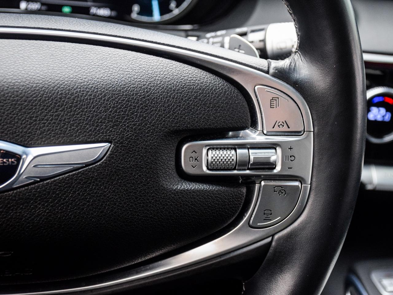 2022 Genesis GV70 2.5T Advanced AWD *1Owner/No Accident Records* Photo