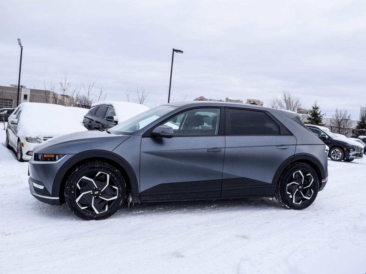 2023 Hyundai IONIQ 5 DONT PAY FOR 90 DAYS   AWD   1owner, LOW KMS, Photo