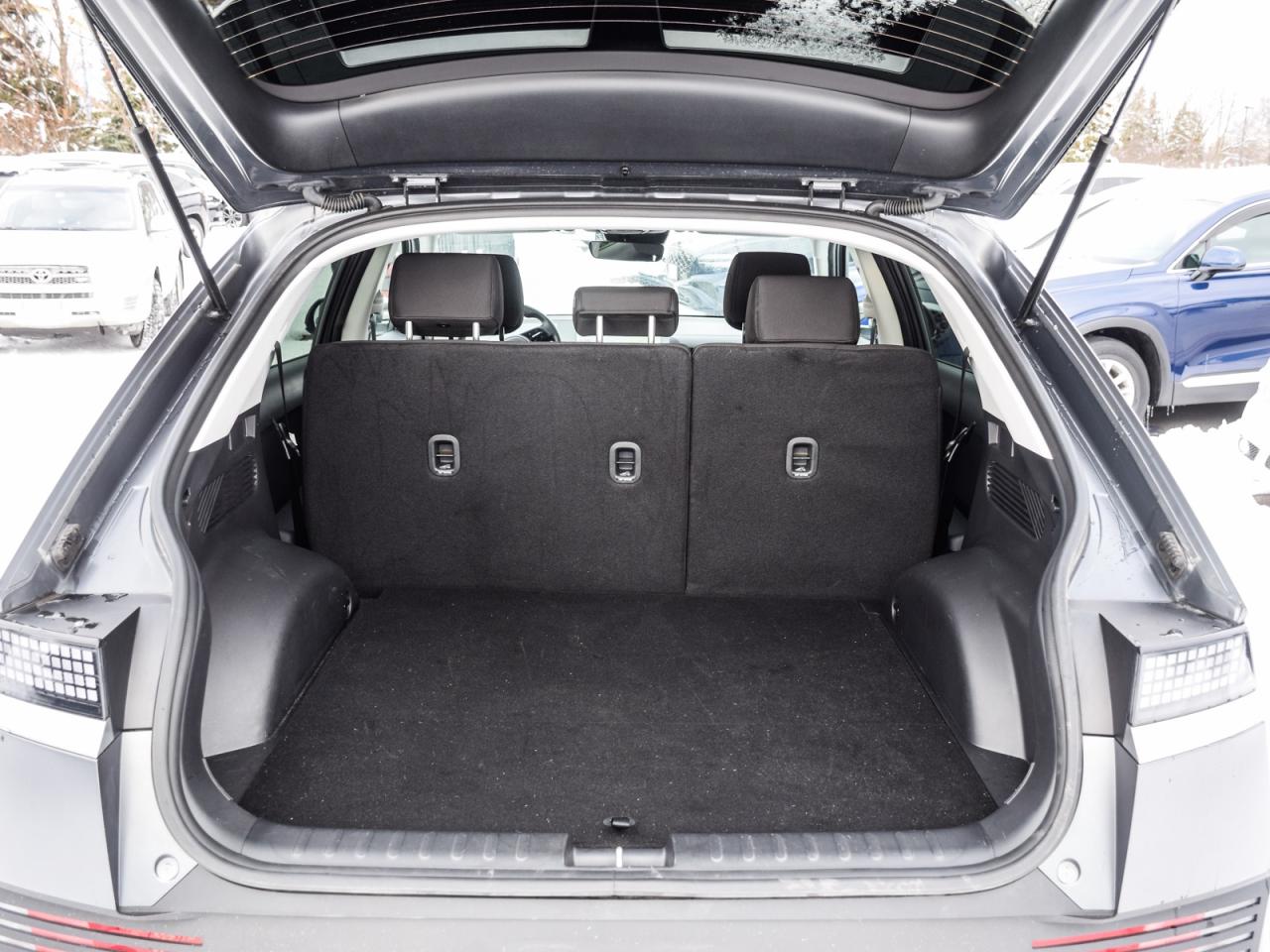 2023 Hyundai IONIQ 5 Long Range AWD   1owner, LOW KMS, NO GAS Photo