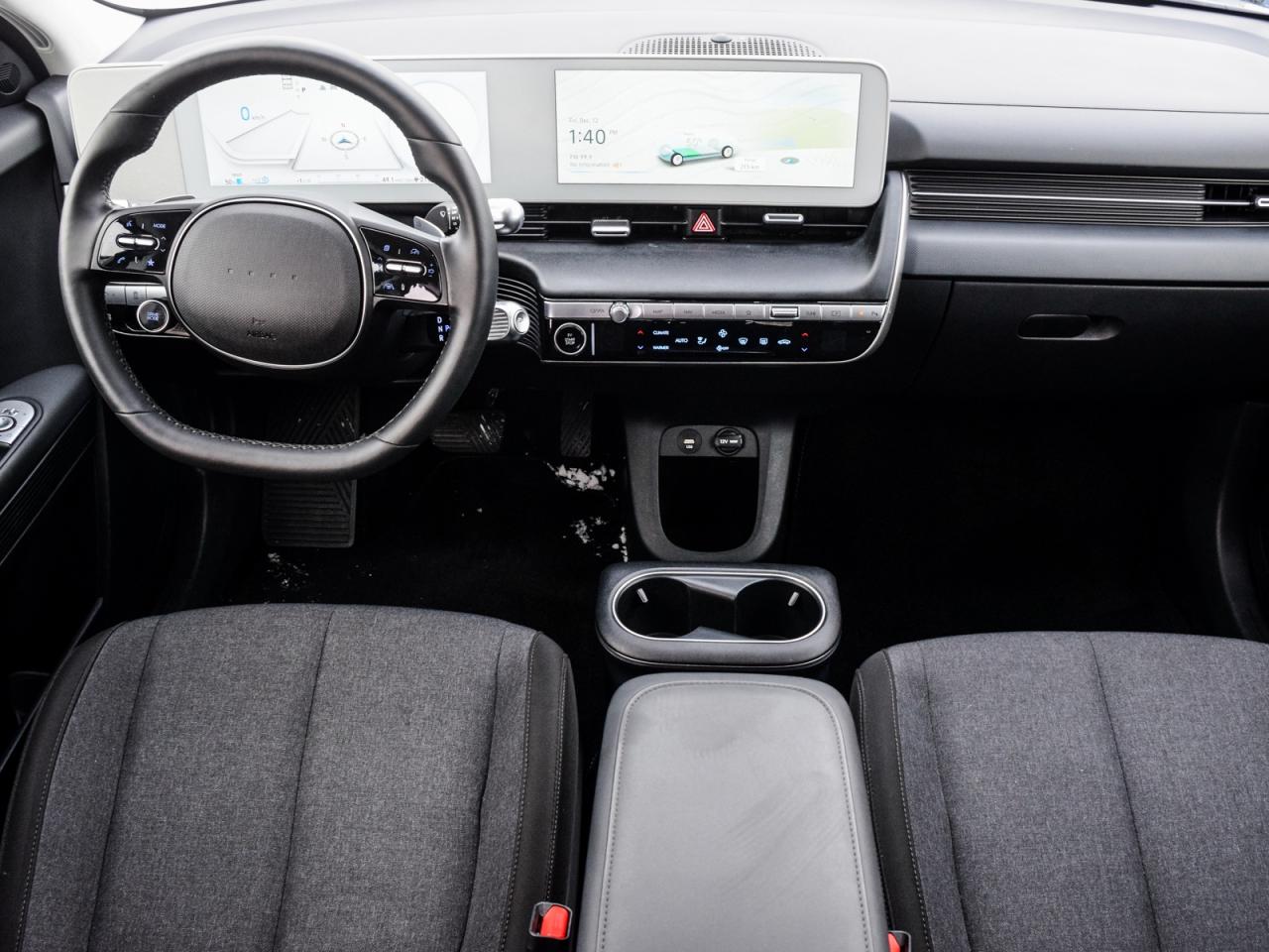 2023 Hyundai IONIQ 5 Long Range AWD   1owner, LOW KMS, NO GAS Photo