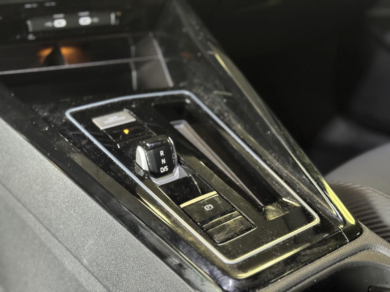 2024 Volkswagen Golf R DSG 315HP Safety Certified Welcome Trades Photo