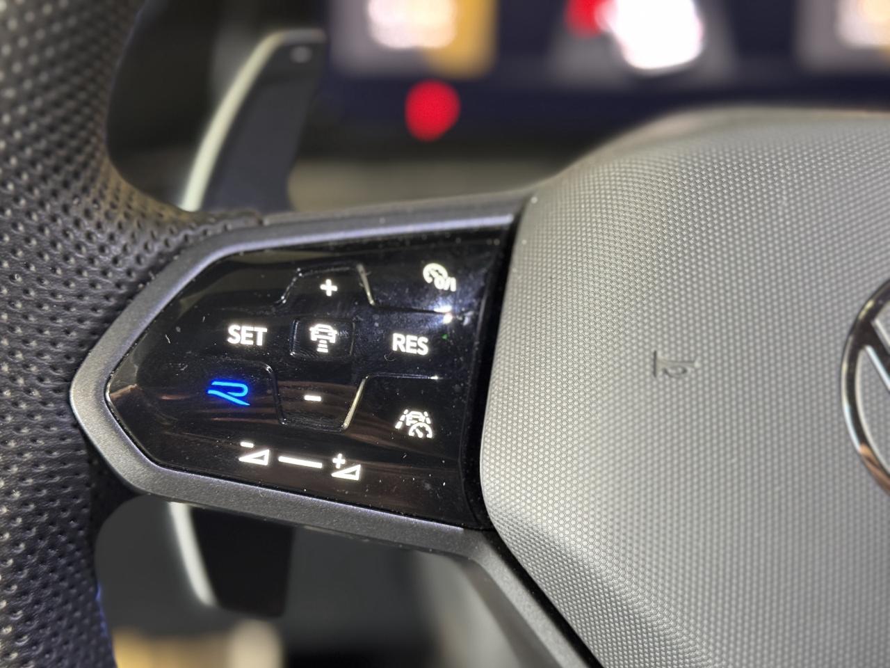 2024 Volkswagen Golf R DSG 315HP Safety Certified Welcome Trades Photo