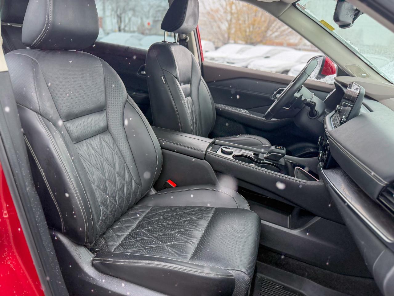 2021 Nissan Rogue AWD Platinum/REMOTE/BSM/LDA/HUD/NAVI/360 CAMERA Photo