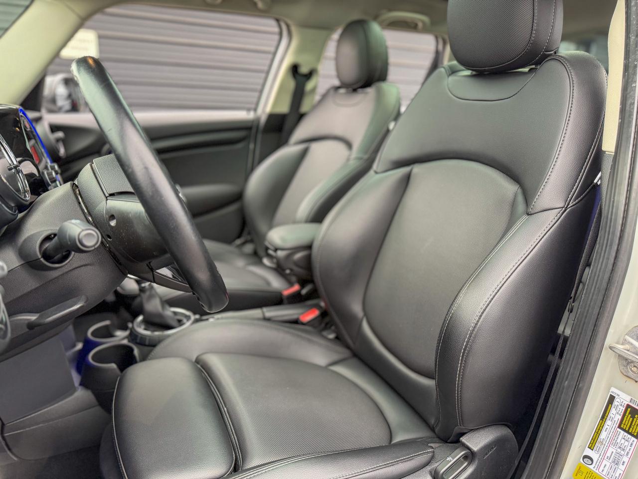 2016 MINI Cooper Hardtop LOW KM/ROOF/NO ACCIDENTS/4 DOORS/FUEL EFFICIENT Photo4