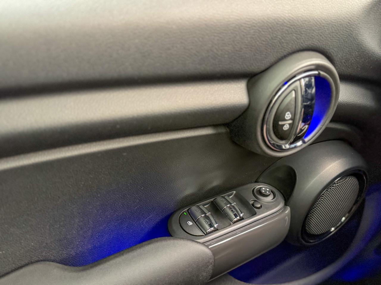 2016 MINI Cooper Hardtop LOW KM/ROOF/NO ACCIDENTS/4 DOORS/FUEL EFFICIENT Photo