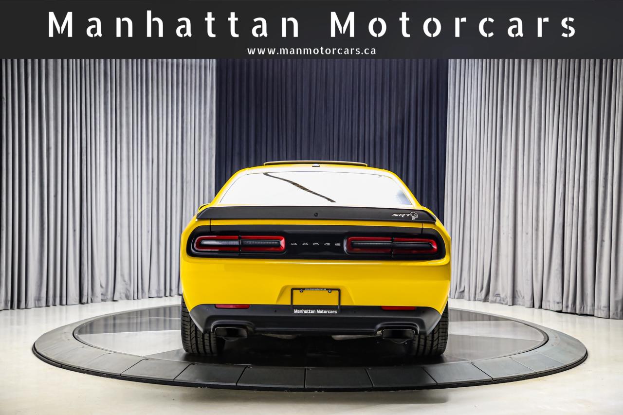 2017 Dodge Challenger SRT HELLCAT MANUAL 707HP  NOACCIDENT LOWKM SUNROOF Photo