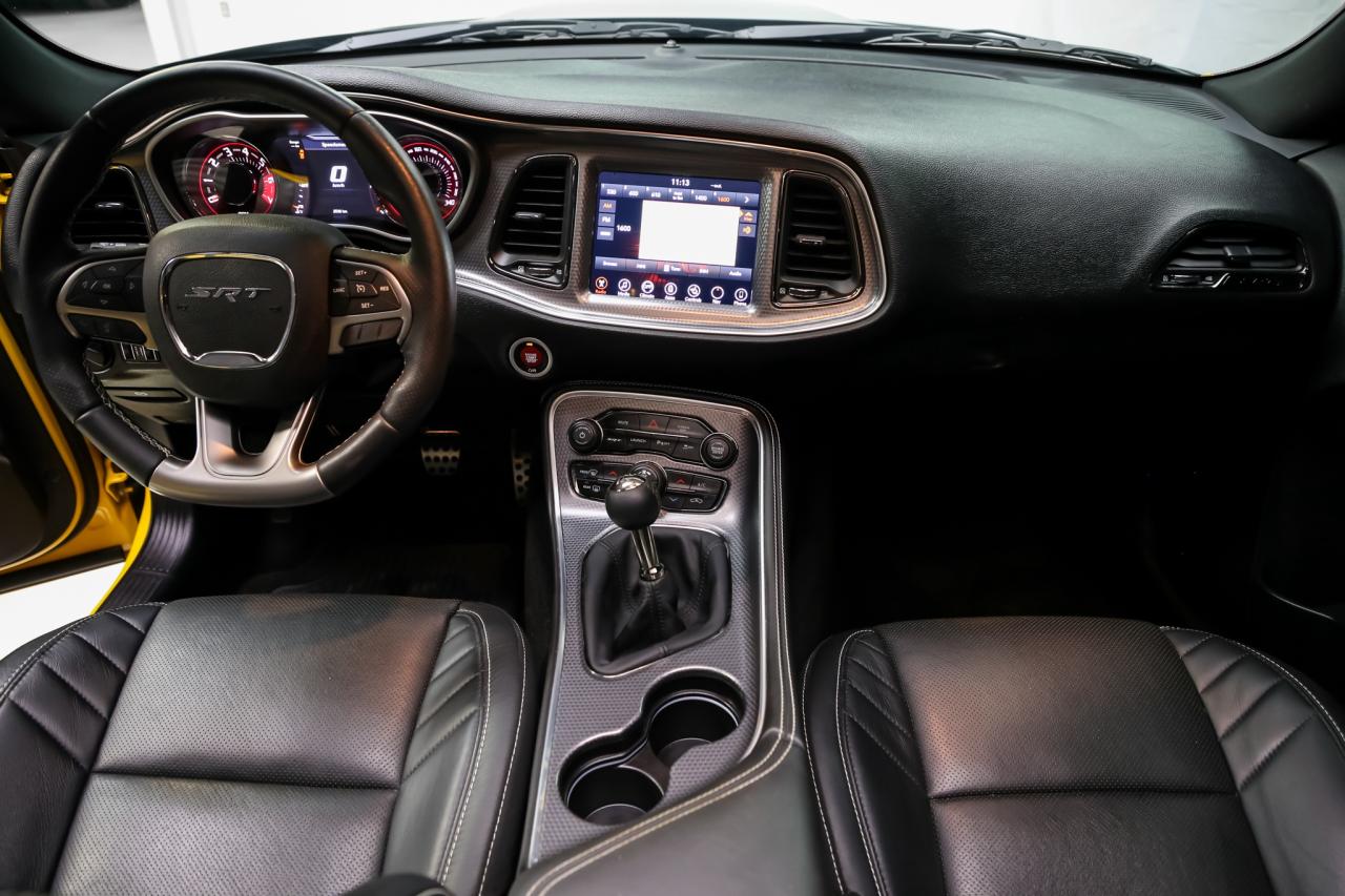 2017 Dodge Challenger SRT HELLCAT MANUAL 707HP  NOACCIDENT LOWKM SUNROOF Photo