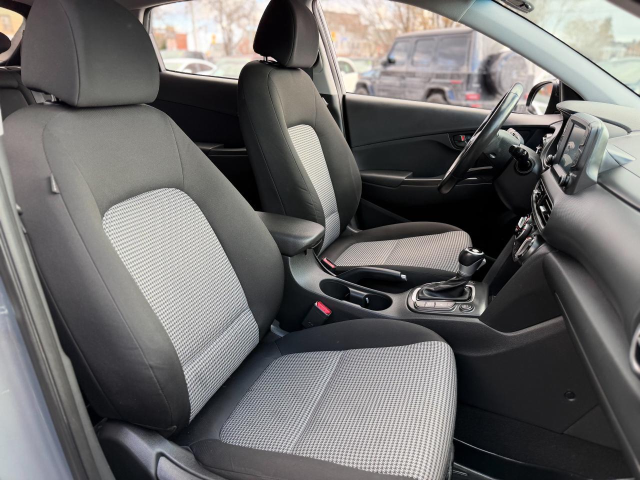 2021 Hyundai KONA Preferred/AWD/BSM/CAMERA/REMOTE/F. SERVICE RECORDS Photo