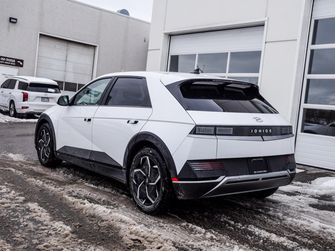 2022 Hyundai IONIQ 5 DONT PAY FOR 90 DAYS   RWD  1owner, No Accidents Photo