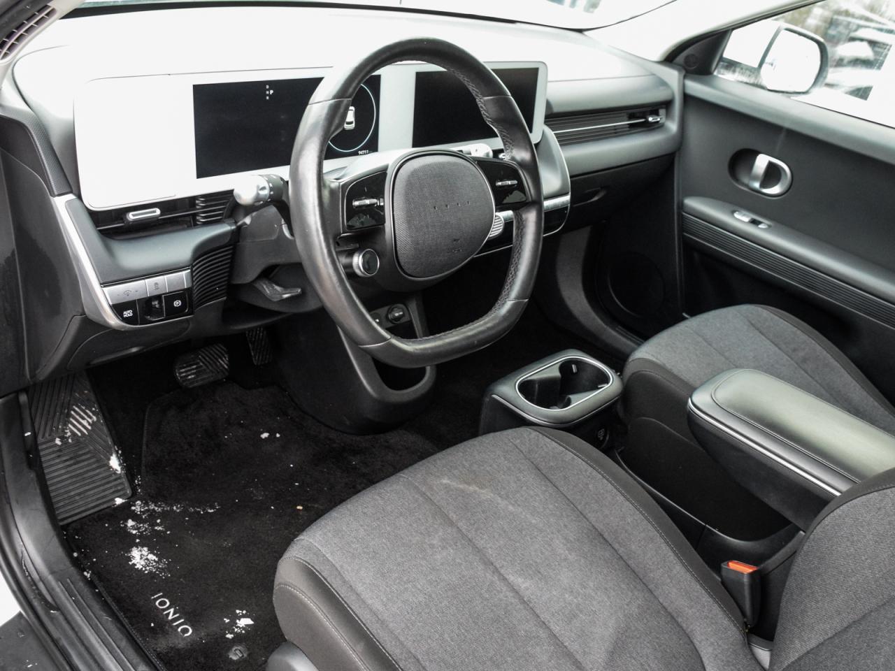 2022 Hyundai IONIQ 5 Long Range RWD  1owner, No Accidents, Full Service Photo