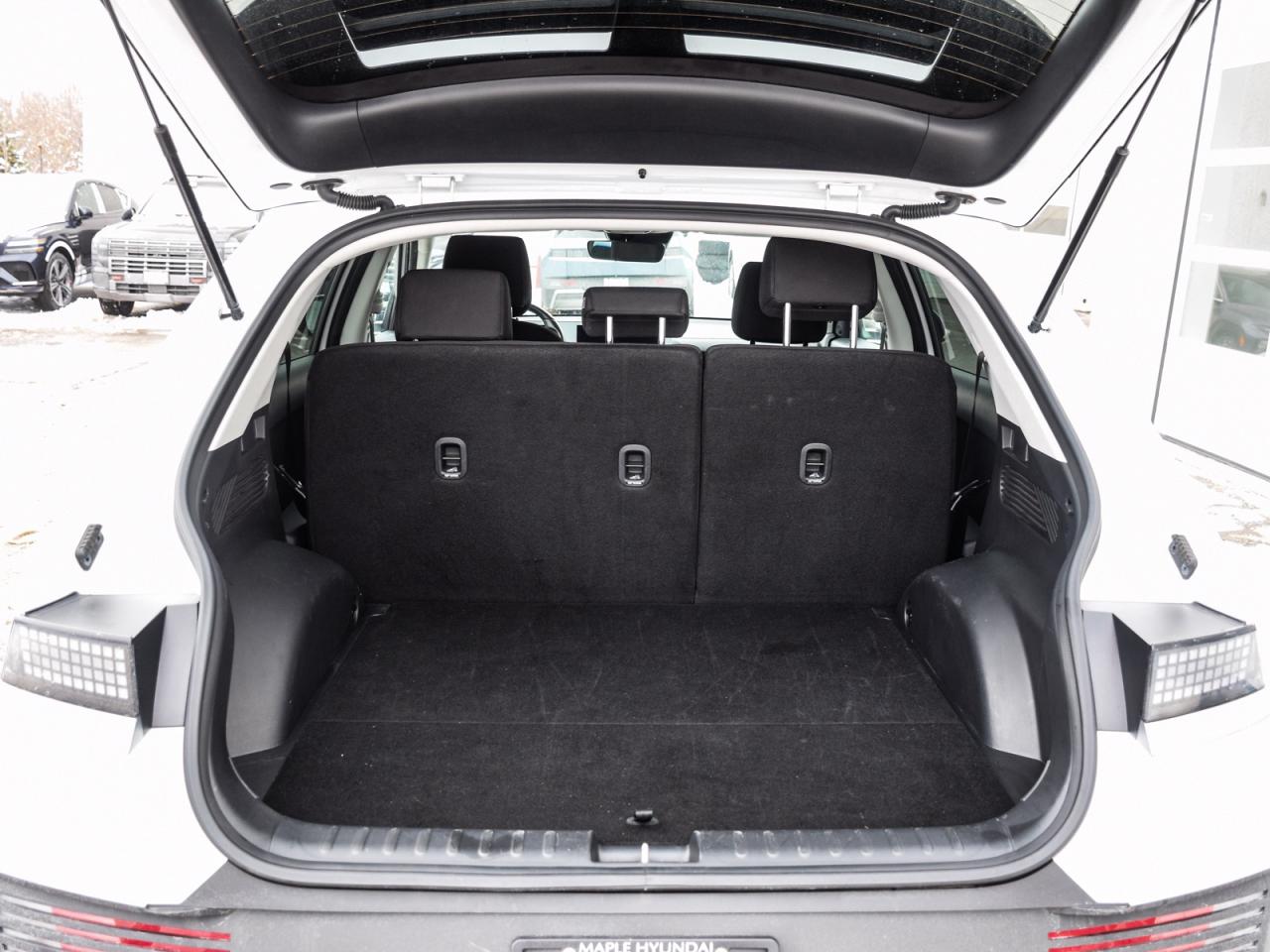 2022 Hyundai IONIQ 5 Long Range RWD  1owner, No Accidents, Full Service Photo