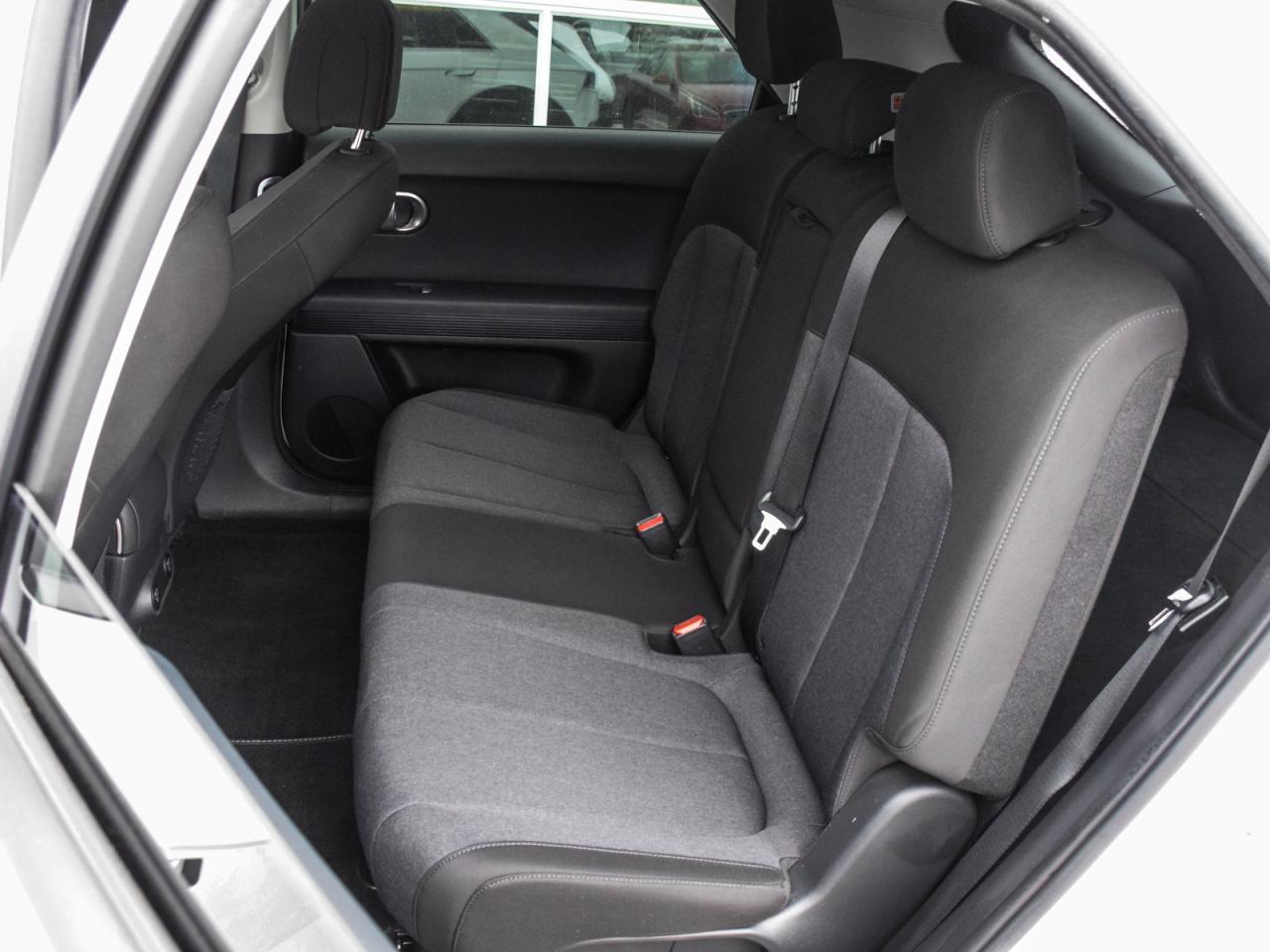 2022 Hyundai IONIQ 5 Long Range RWD  1owner, No Accidents, Full Service Photo