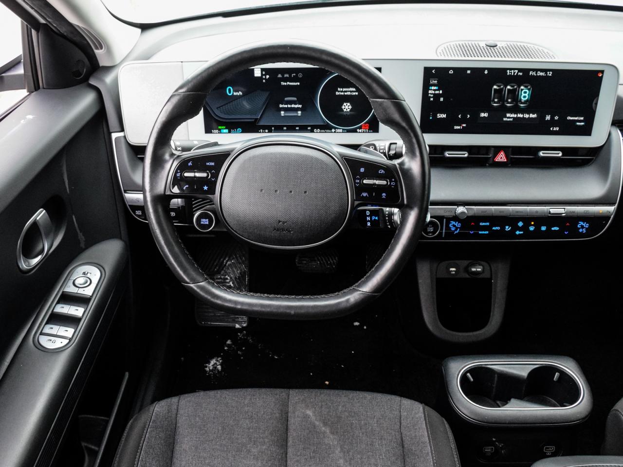 2022 Hyundai IONIQ 5 DONT PAY FOR 90 DAYS   RWD  1owner, No Accidents Photo