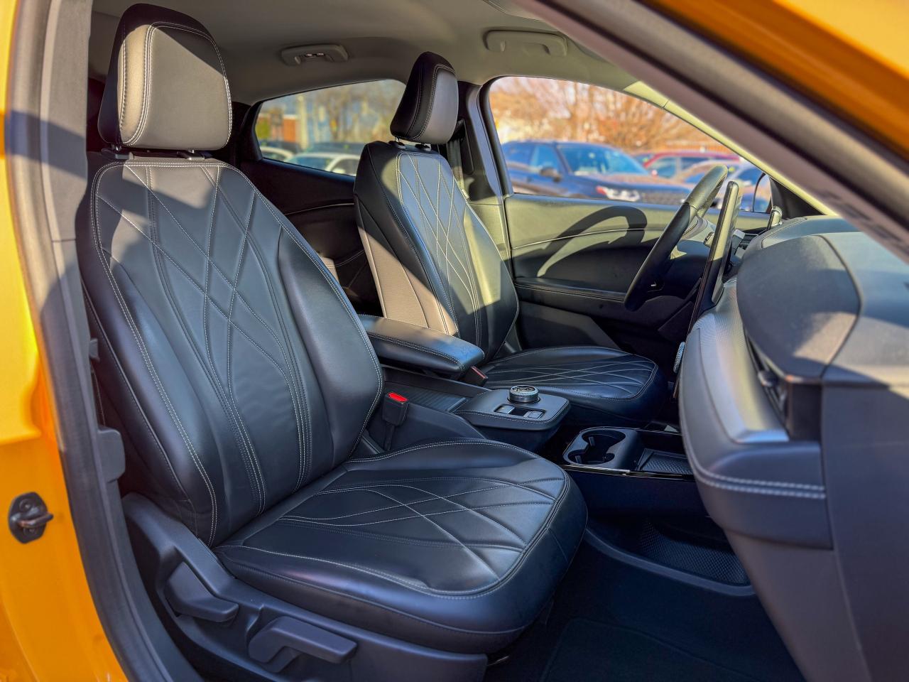 2022 Ford Mustang Mach-E Select-AWD/TECH PKG/NAVI/360 CAMERA/BSM/1 OWNER Photo