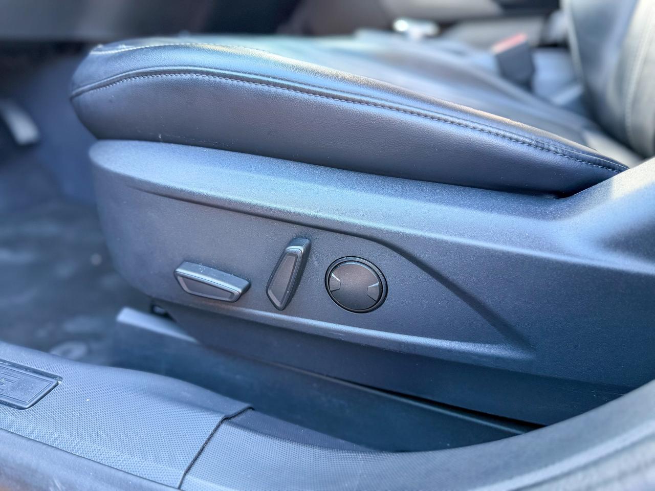 2022 Ford Mustang Mach-E Select-AWD/TECH PKG/NAVI/360 CAMERA/BSM/1 OWNER Photo