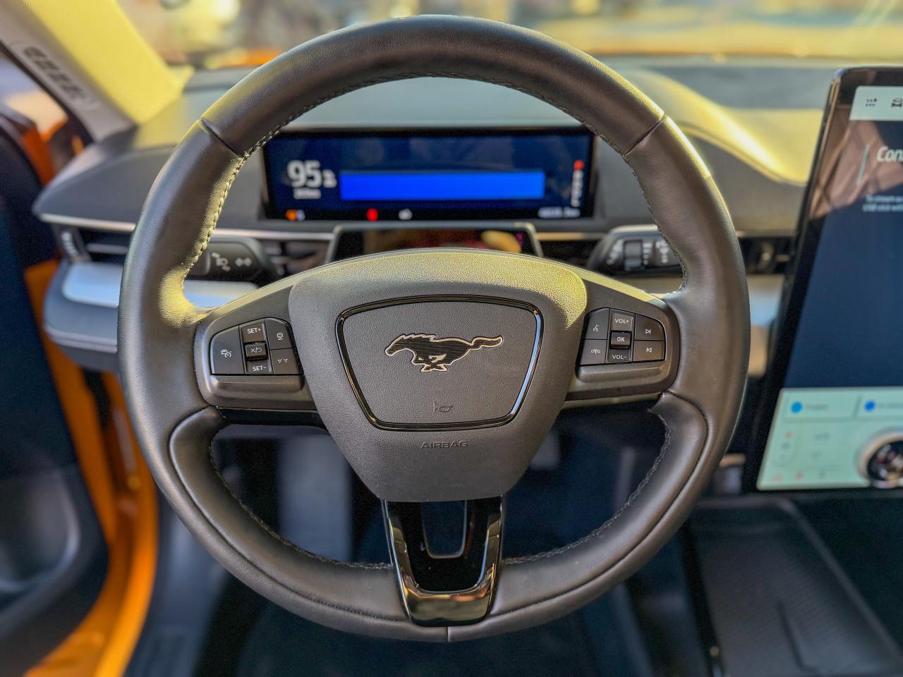 2022 Ford Mustang Mach-E Select-AWD/TECH PKG/NAVI/360 CAMERA/BSM/1 OWNER Photo