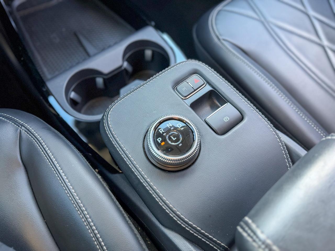 2022 Ford Mustang Mach-E Select-AWD/TECH PKG/NAVI/360 CAMERA/BSM/1 OWNER Photo