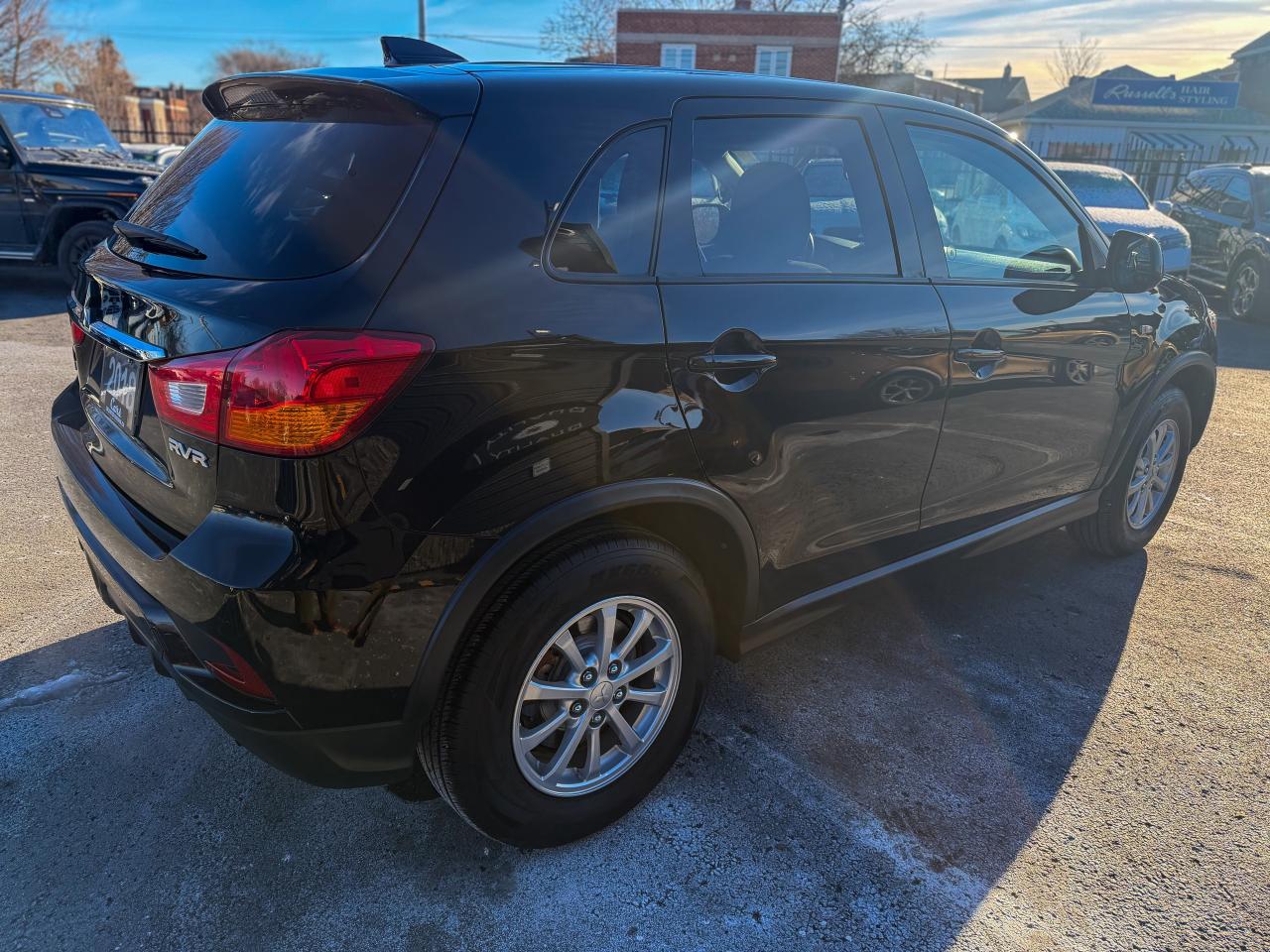 2018 Mitsubishi RVR SE-AWD/ LOW KM/CAMERA/2L/NO ACCIDENTS/HEATED SEATS Photo