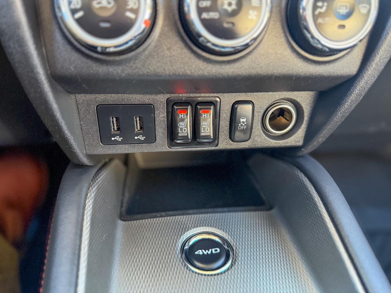 2018 Mitsubishi RVR SE-AWD/ LOW KM/CAMERA/2L/NO ACCIDENTS/HEATED SEATS Photo