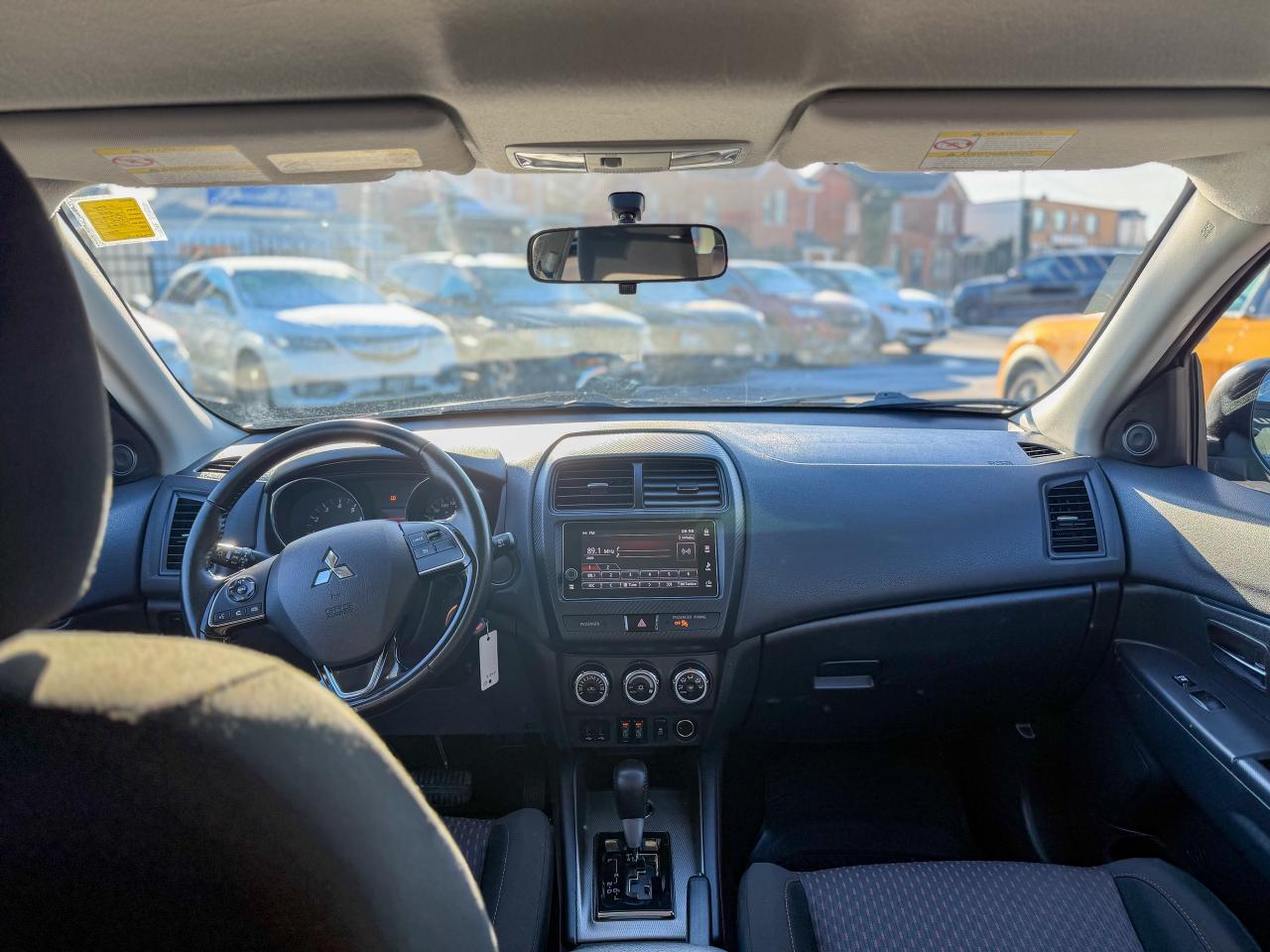 2018 Mitsubishi RVR SE-AWD/ LOW KM/CAMERA/2L/NO ACCIDENTS/HEATED SEATS Photo