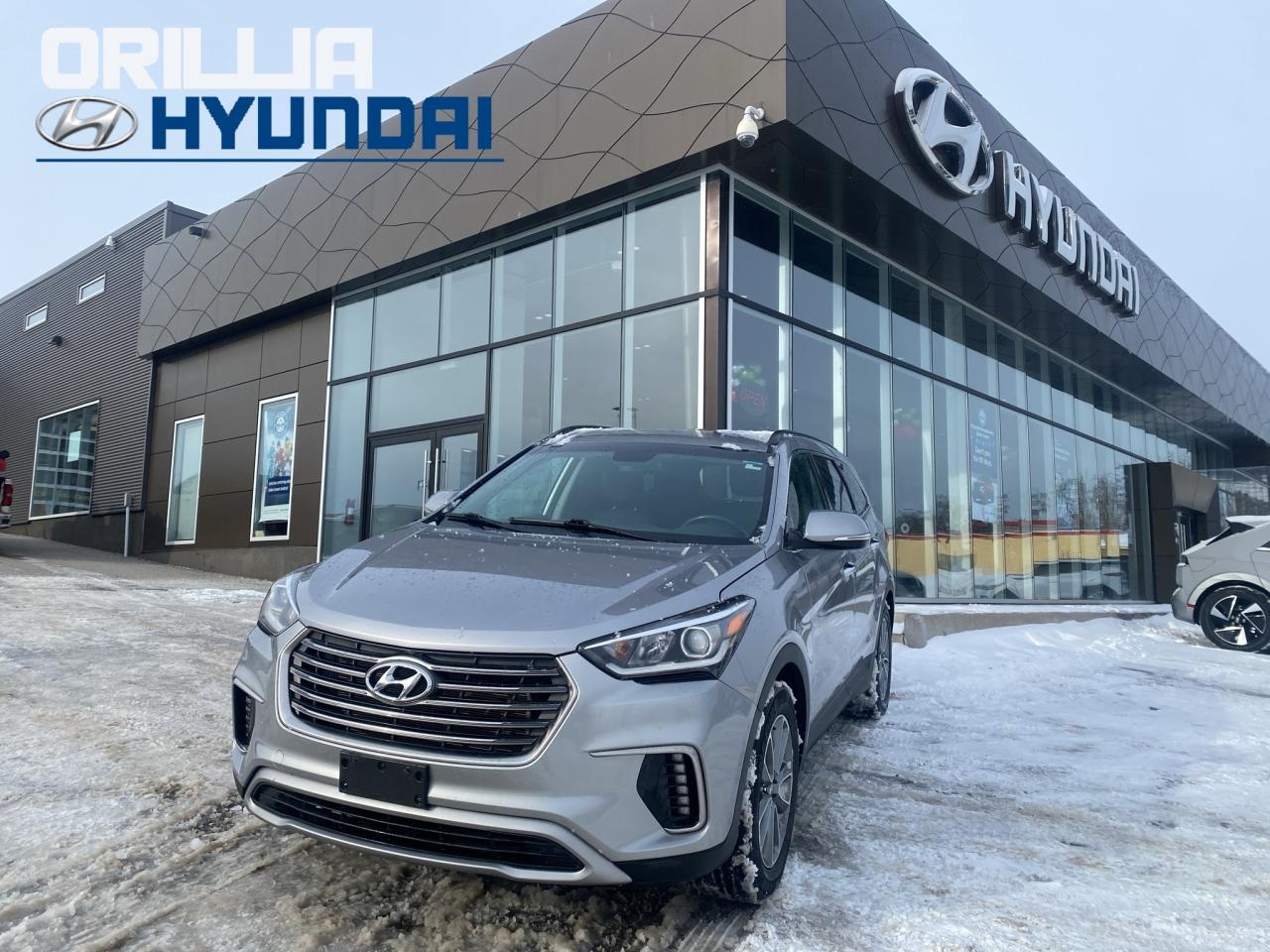 2018 Hyundai Santa Fe XL AWD Premium Photo0