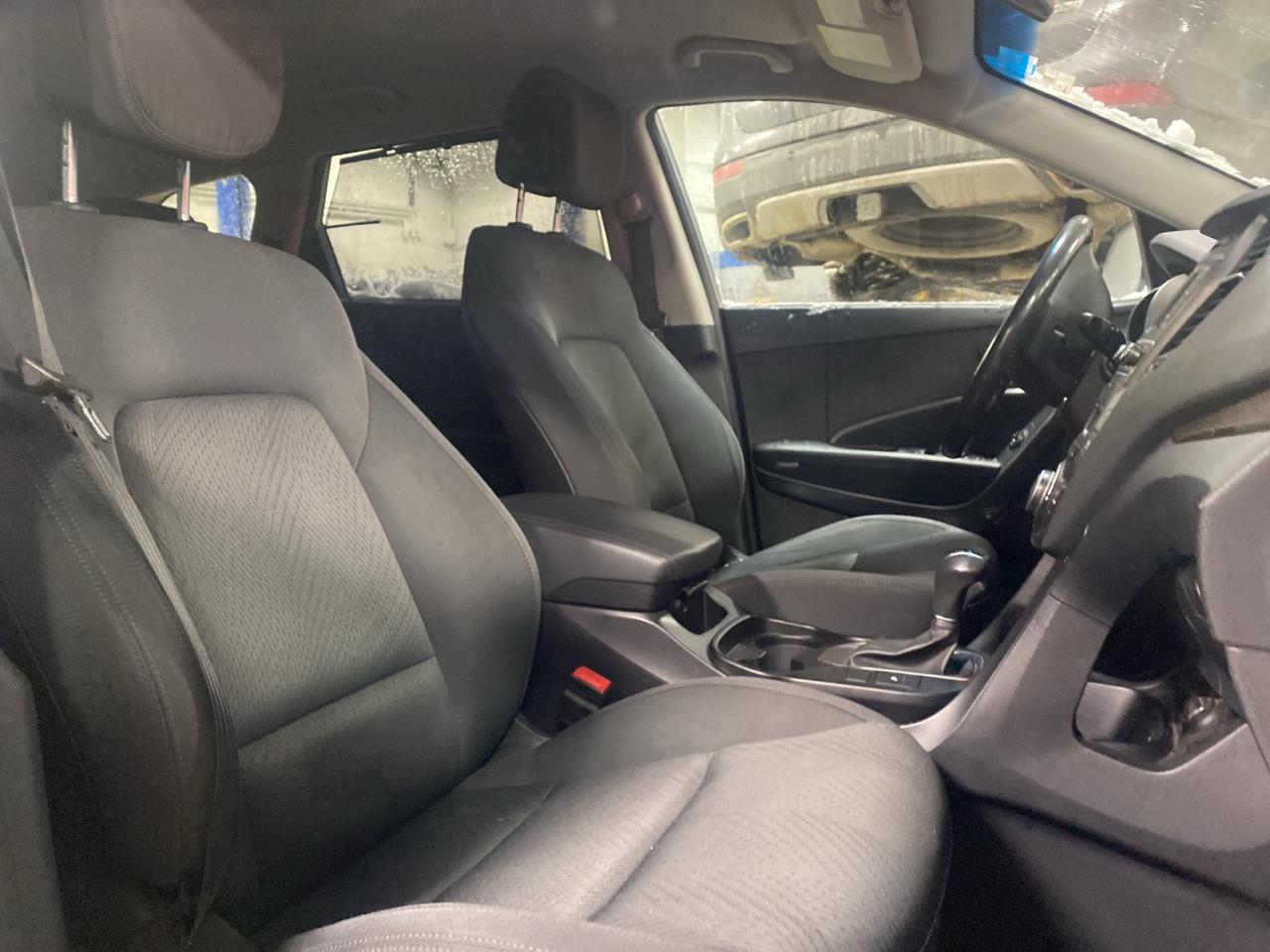 2018 Hyundai Santa Fe XL AWD Premium Photo