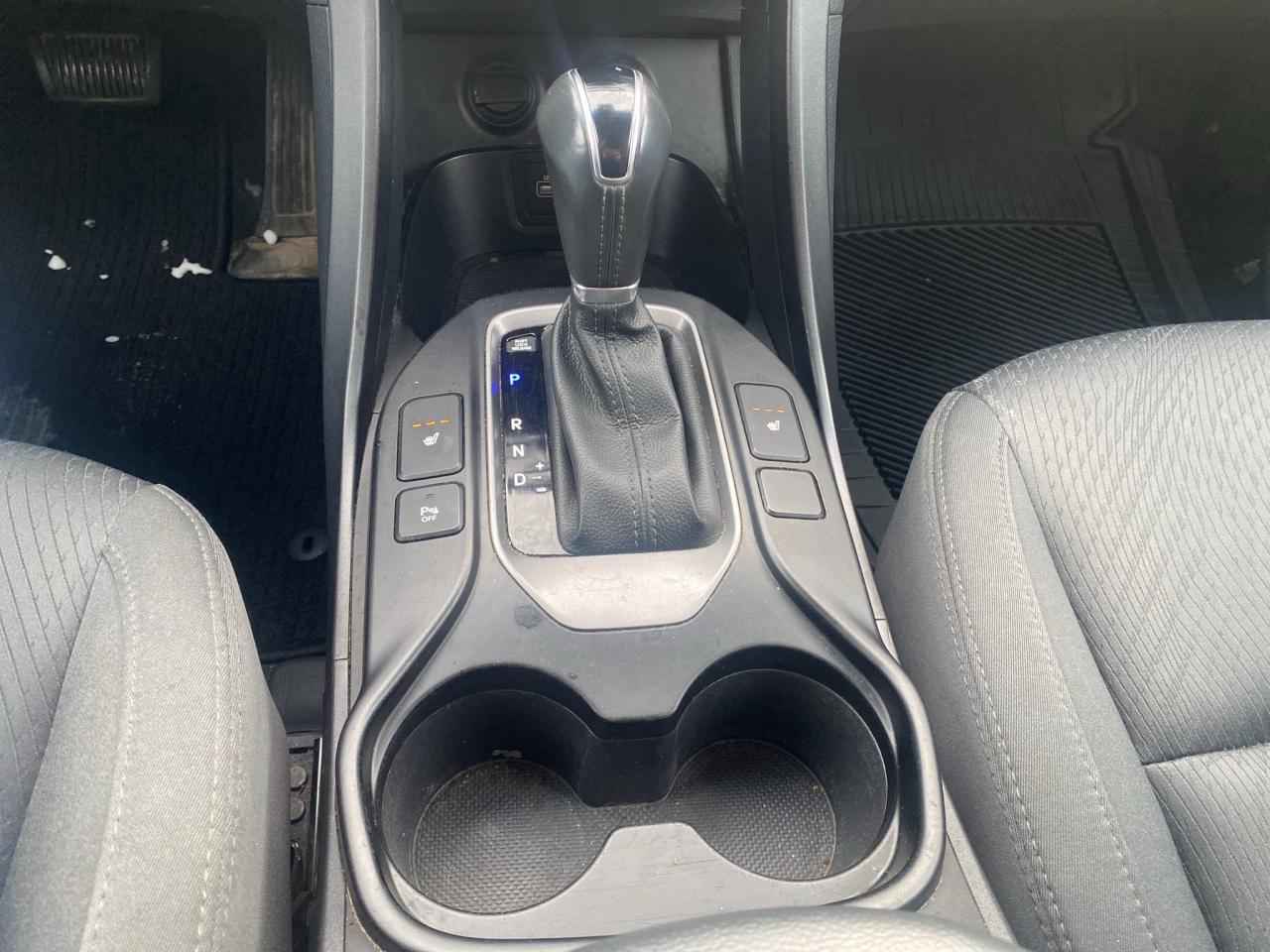 2018 Hyundai Santa Fe XL AWD Premium Photo