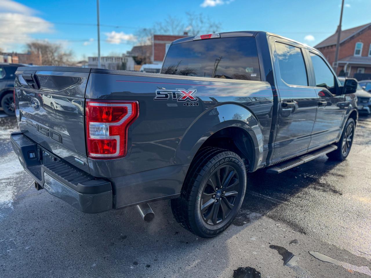 2020 Ford F-150 XL-4WD/SuperCrew/SXT SPORT/CAMERA/2.7L/5.5" BOX Photo