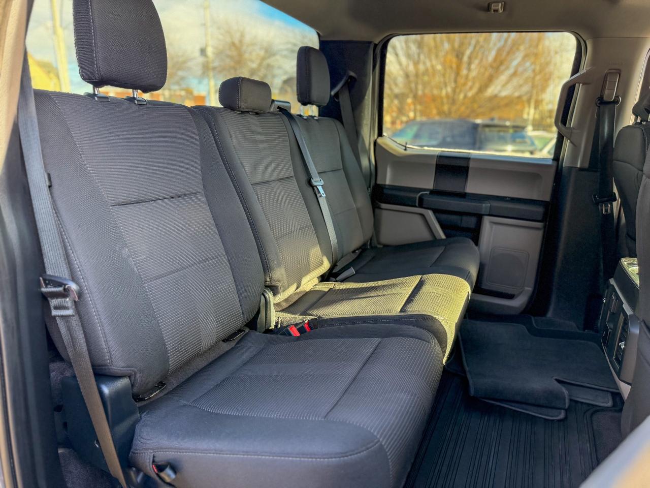 2020 Ford F-150 XL-4WD/SuperCrew/SXT SPORT/CAMERA/2.7L/5.5" BOX Photo