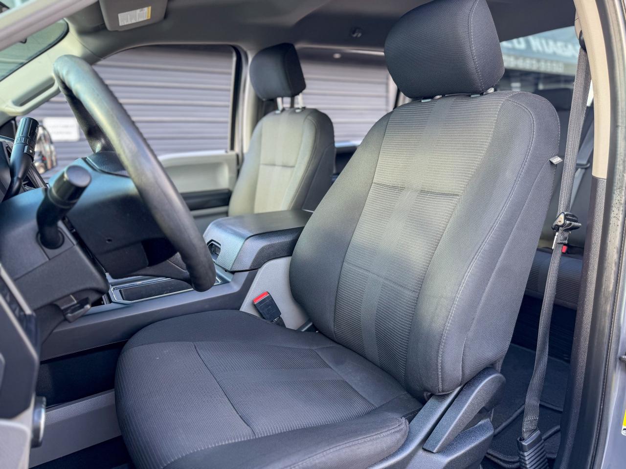 2020 Ford F-150 XL-4WD/SuperCrew/SXT SPORT/CAMERA/2.7L/5.5" BOX Photo