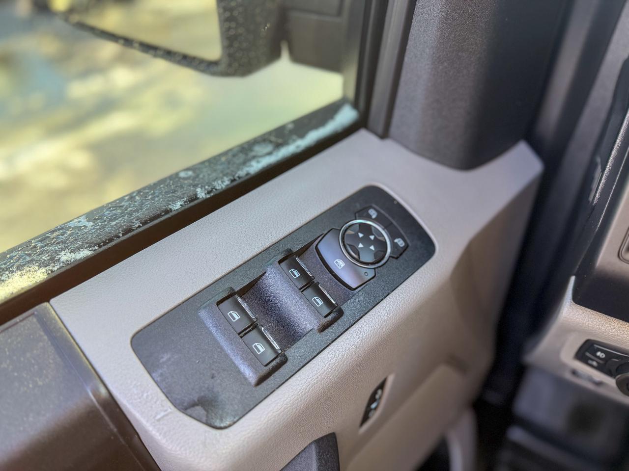 2020 Ford F-150 XL-4WD/SuperCrew/SXT SPORT/CAMERA/2.7L/5.5" BOX Photo