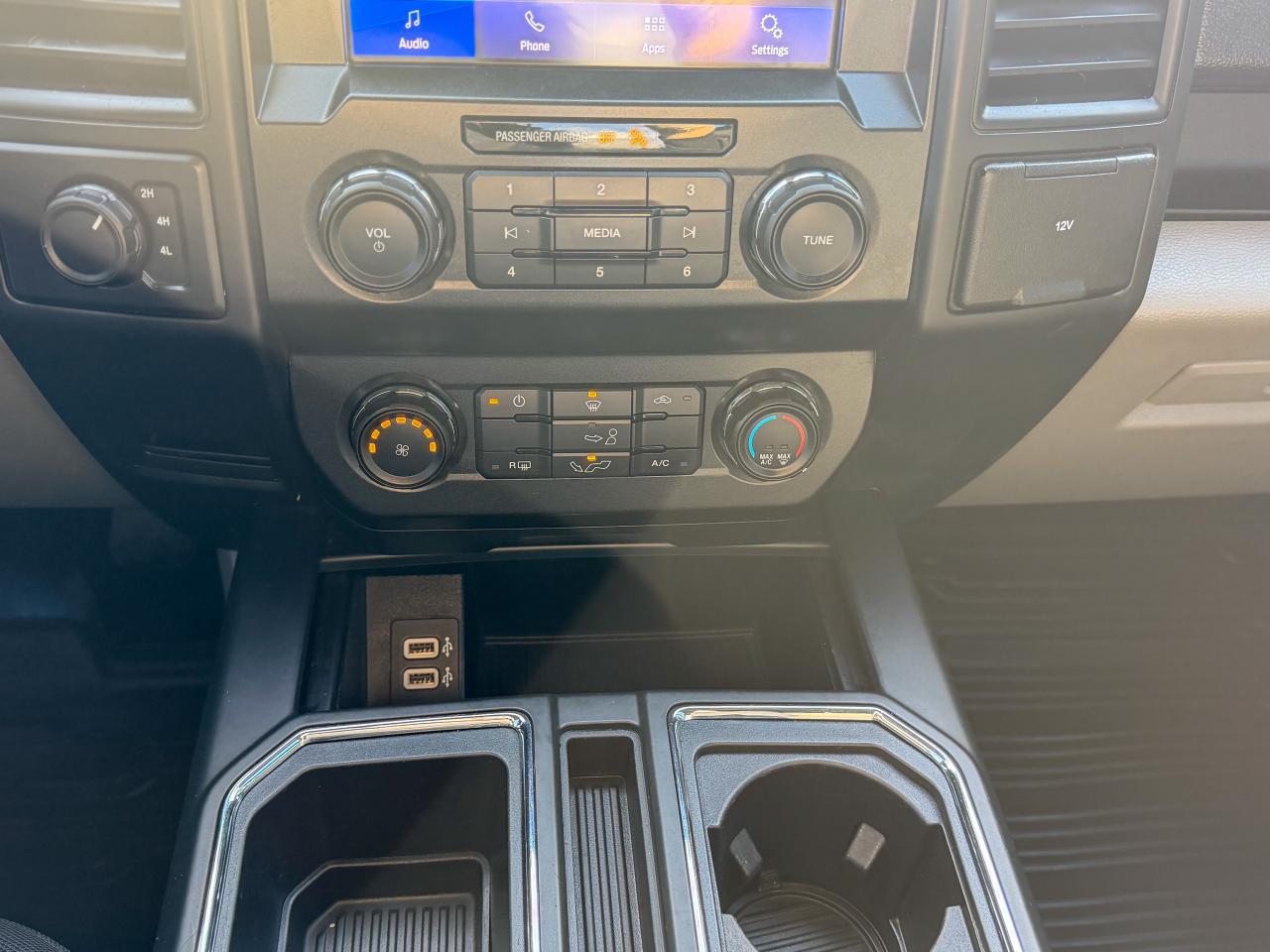 2020 Ford F-150 XL-4WD/SuperCrew/SXT SPORT/CAMERA/2.7L/5.5" BOX Photo