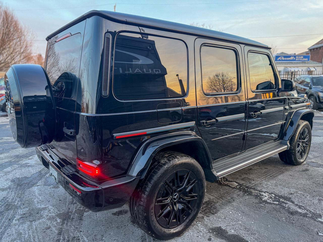 2025 Mercedes-Benz G-Class G 580e   NO LUXURY TAXES ... Photo4