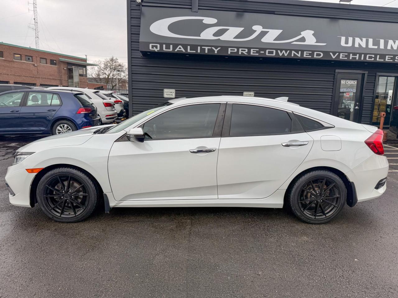 2020 Honda Civic Sedan Touring/NAVI/ROOF/CAMERA/REMOTE/BLACK RIMS/1.5L Photo