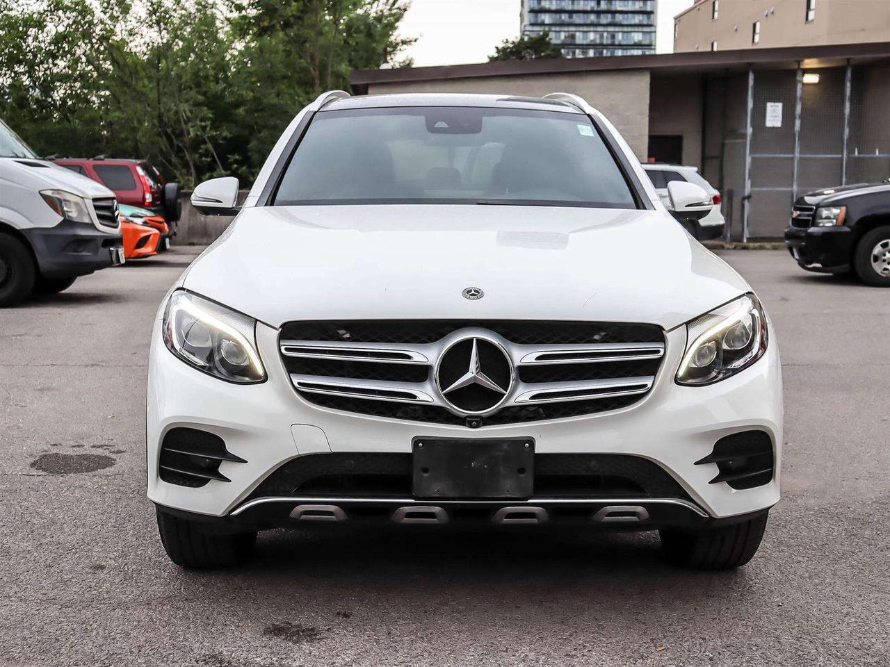 2018 Mercedes-Benz GLC SAFETY CERTIFIED Photo5
