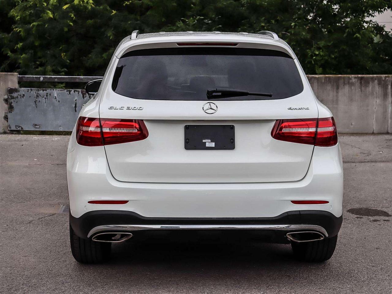 2018 Mercedes-Benz GLC SAFETY CERTIFIED Photo