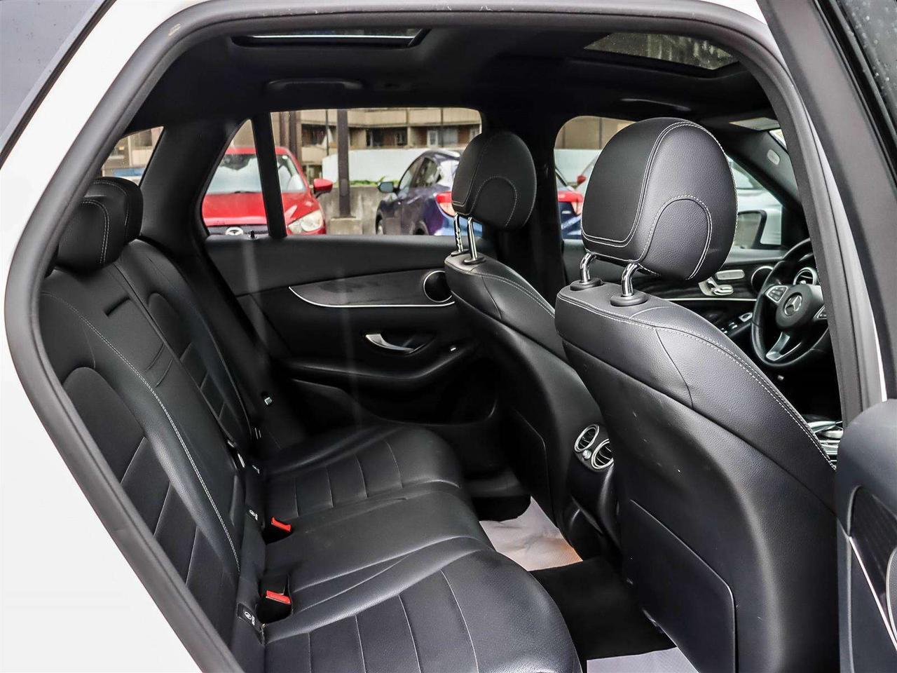 2018 Mercedes-Benz GLC SAFETY CERTIFIED Photo
