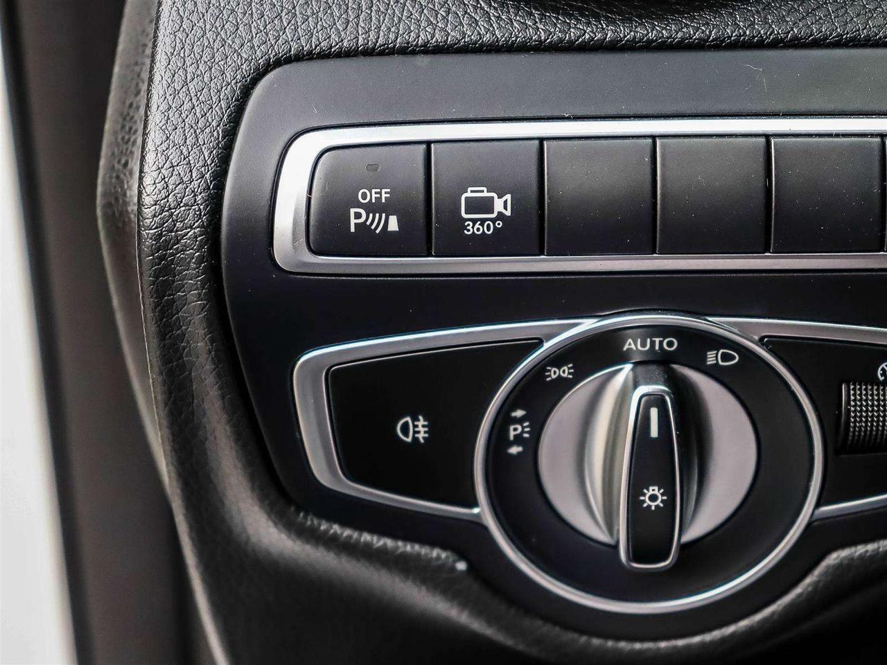 2018 Mercedes-Benz GLC SAFETY CERTIFIED Photo
