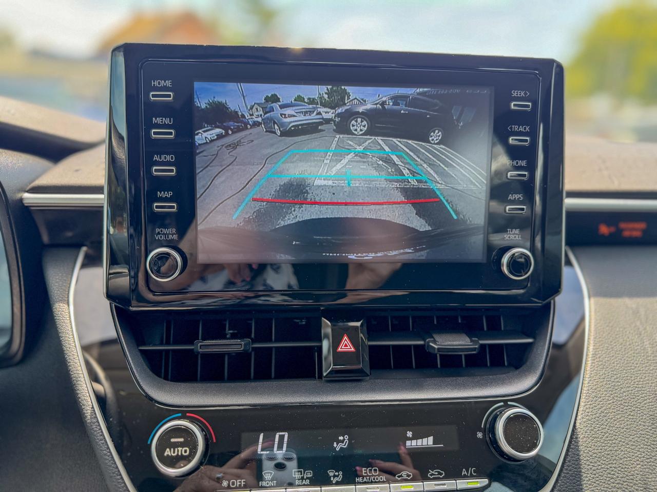 2021 Toyota Corolla LE/REMOTE/CAMERA/NO ACCIDENTS/ACC/LANE ASSIST Photo
