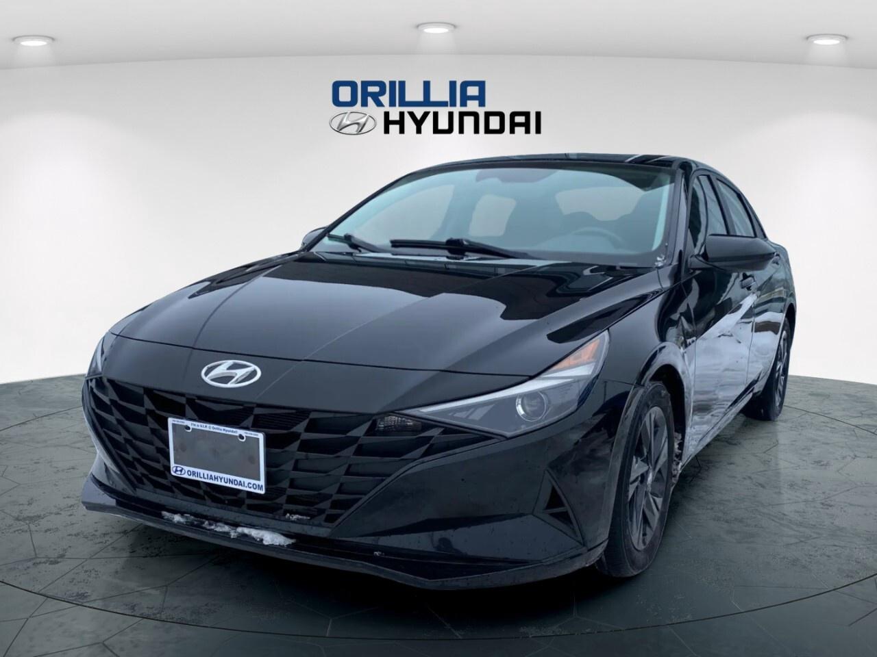 2022 Hyundai Elantra Preferred IVT w/Sun & Tech Package Photo