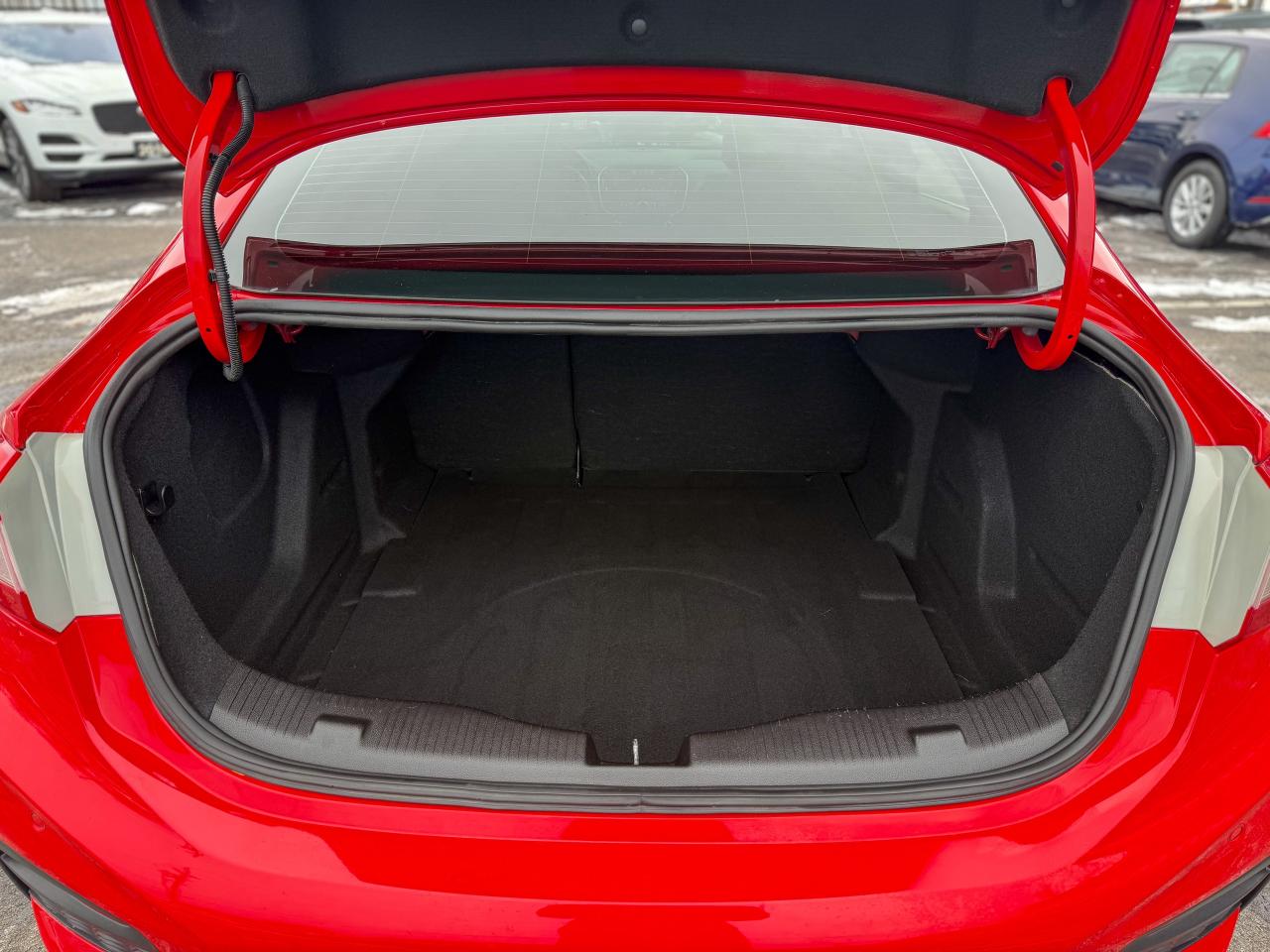 2016 Chevrolet Cruze Premier/NAVI/BSM/REMOTE/ROOF/CAMERA/ACC/LOW KM Photo