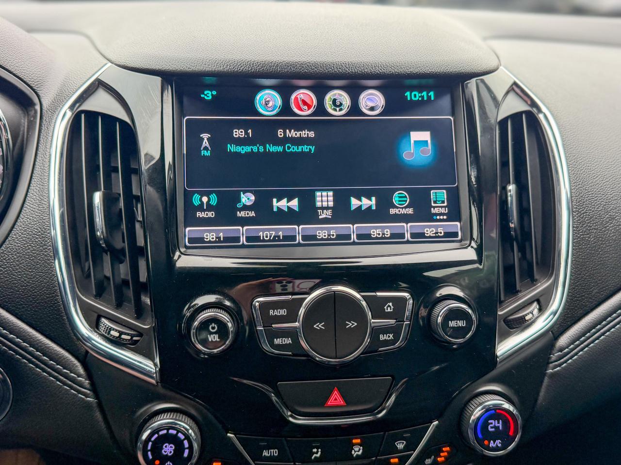 2016 Chevrolet Cruze Premier/NAVI/BSM/REMOTE/ROOF/CAMERA/ACC/LOW KM Photo