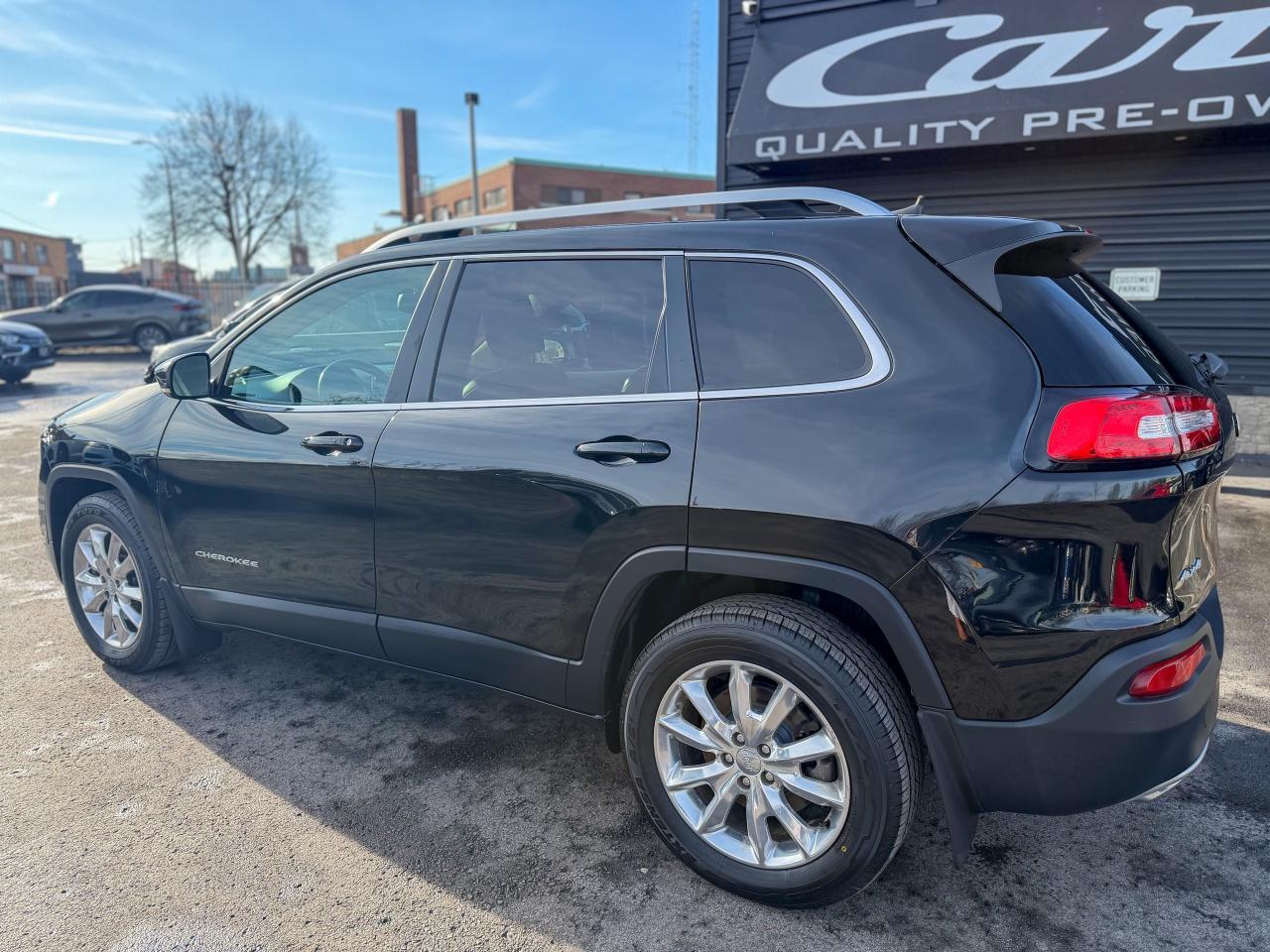 2016 Jeep Cherokee Limited-4WD/NAVI/CAMERA/PANO/REMOTE/LEATHER/2.4 L Photo2