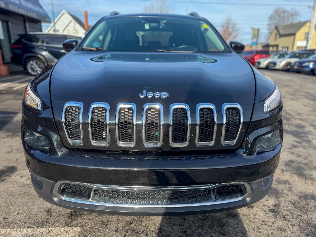 2016 Jeep Cherokee Limited-4WD/NAVI/CAMERA/PANO/REMOTE/LEATHER/2.4 L Photo