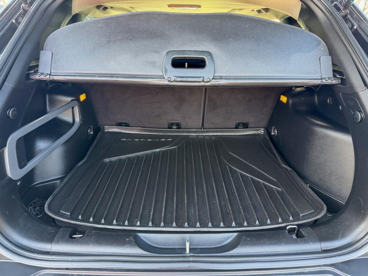 2016 Jeep Cherokee Limited-4WD/NAVI/CAMERA/PANO/REMOTE/LEATHER/2.4 L Photo