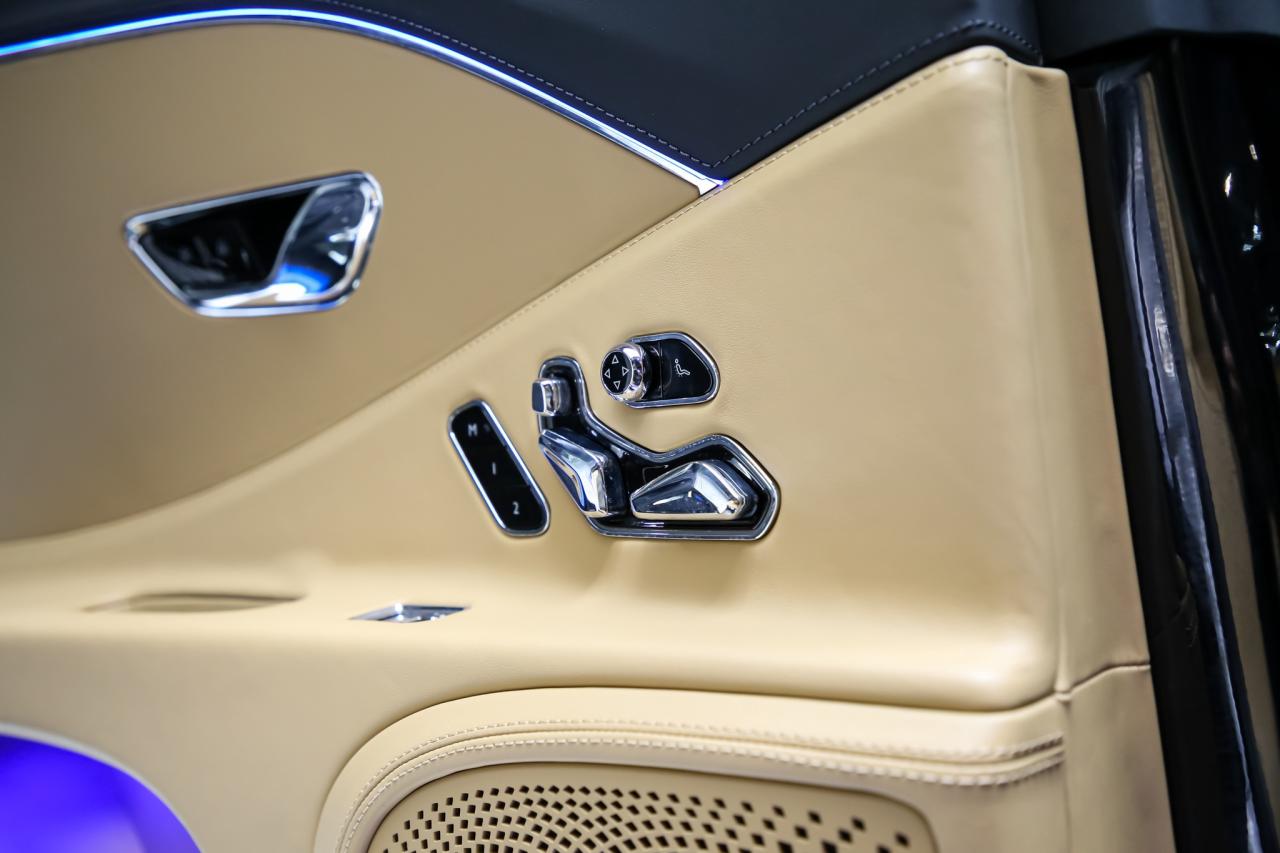 2020 Bentley Flying Spur W12 TOURING SPECIFICATION 626HP  NOACCIDENT TANINT Photo