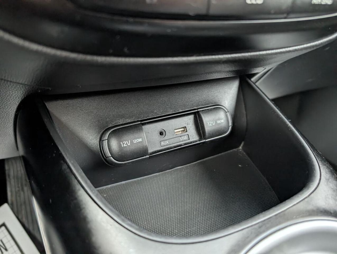 2016 Kia Soul EX   HTD SEATS   BLUETOOTH Photo